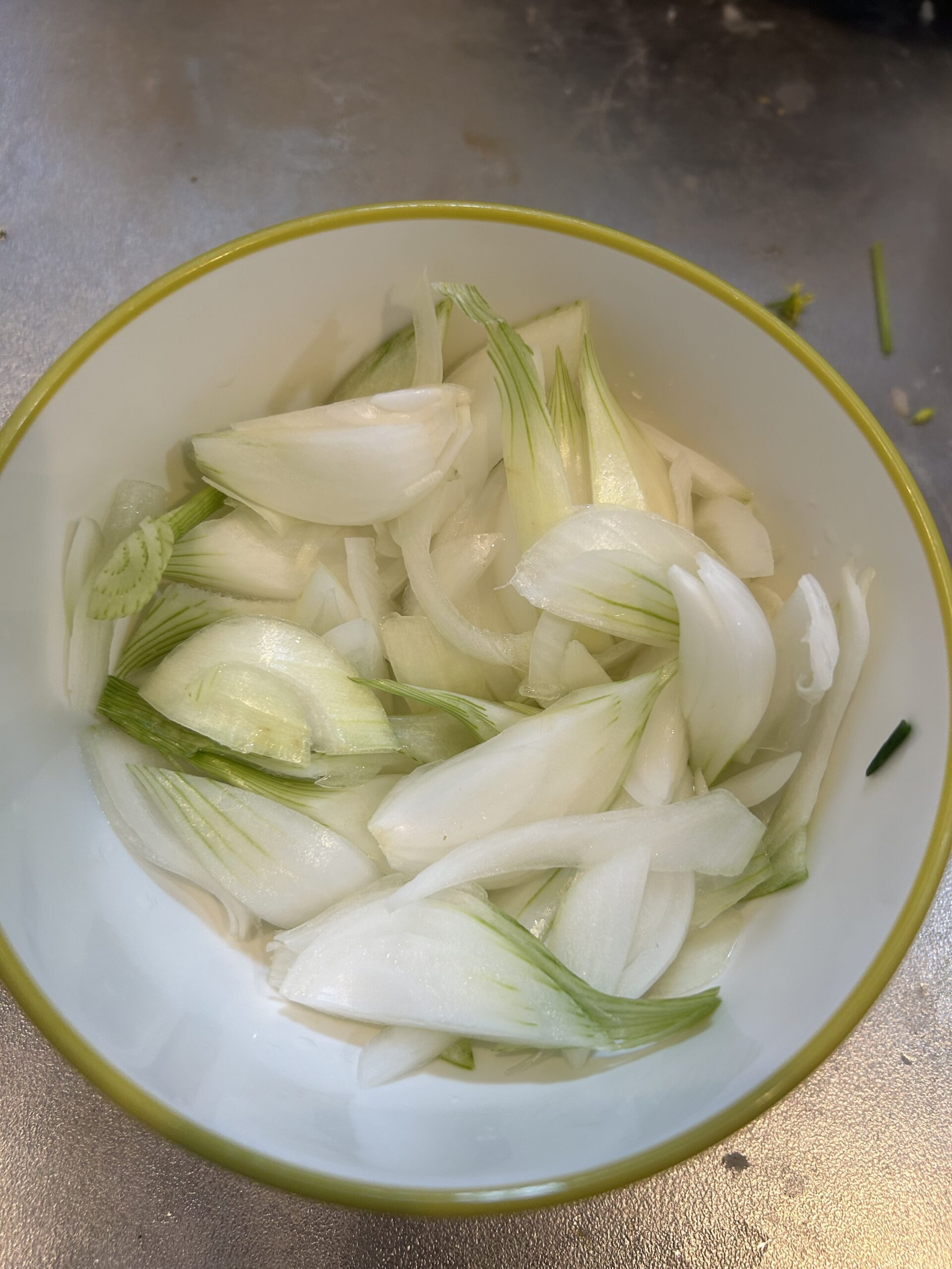 玉ねぎサラダ準備1